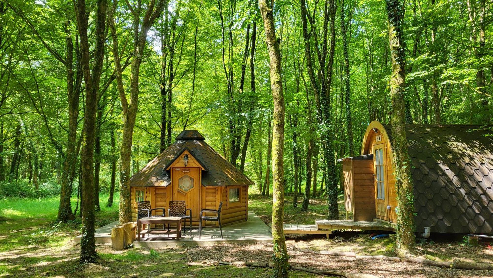Le Domaine Insolite De Broceliande بيامبونت المظهر الخارجي الصورة
