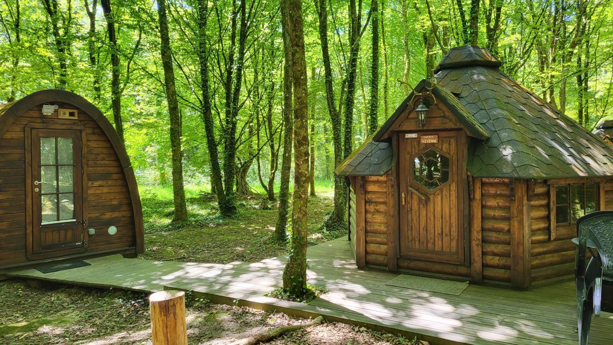 Le Domaine Insolite De Broceliande بيامبونت المظهر الخارجي الصورة